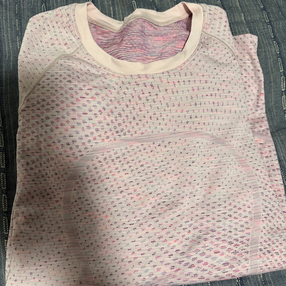 Lululemon swiftly tech long sleeve shirt